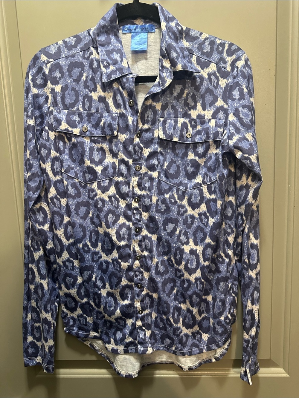 Cowgirl Tuff Size S Animal Print Pullover Button Down Shirt EUC